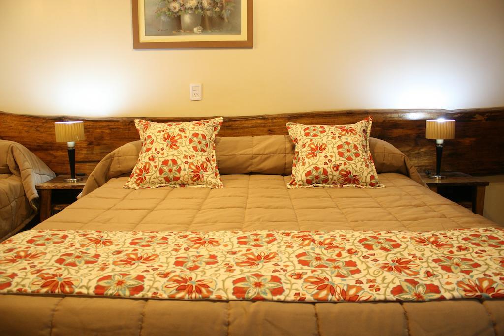 Posada Del Jacaranda 푸에르토이과수 객실 사진