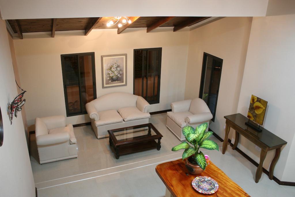 Posada Del Jacaranda 푸에르토이과수 외부 사진