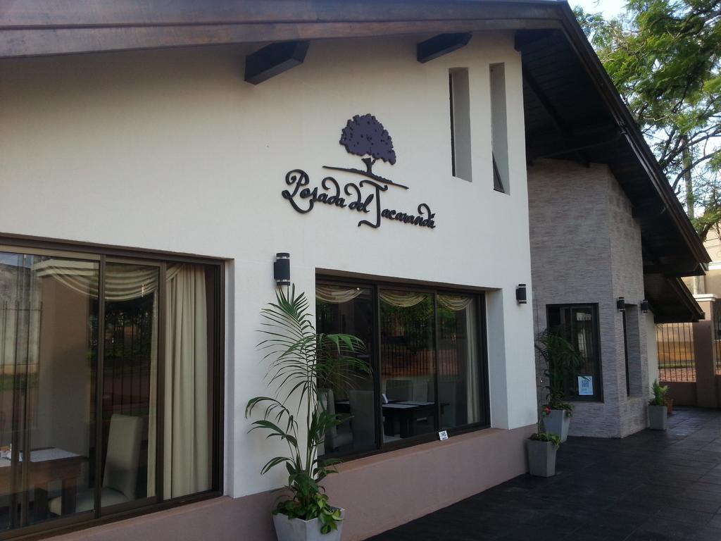 Posada Del Jacaranda 푸에르토이과수 외부 사진
